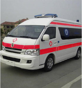 小金县上汽大通救护车